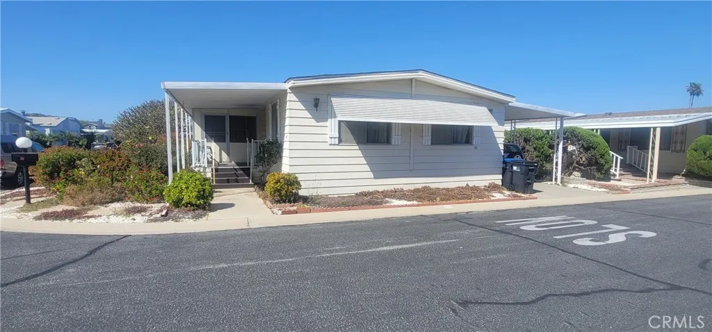 #403 San Rafael MHE for sale with low space rent and on registration not property taxes. Being sold "AS IS".