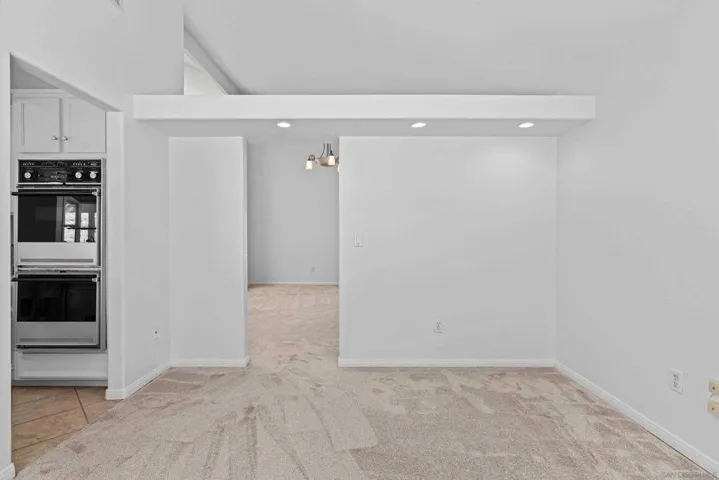 9193 Vista Entrada, Lakeside, California 92040