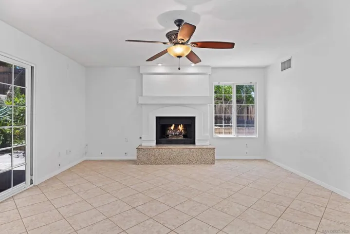 9193 Vista Entrada, Lakeside, California 92040