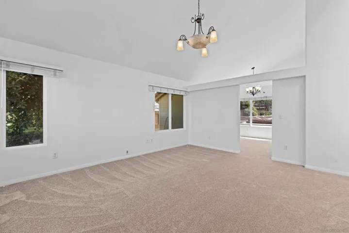 9193 Vista Entrada, Lakeside, California 92040