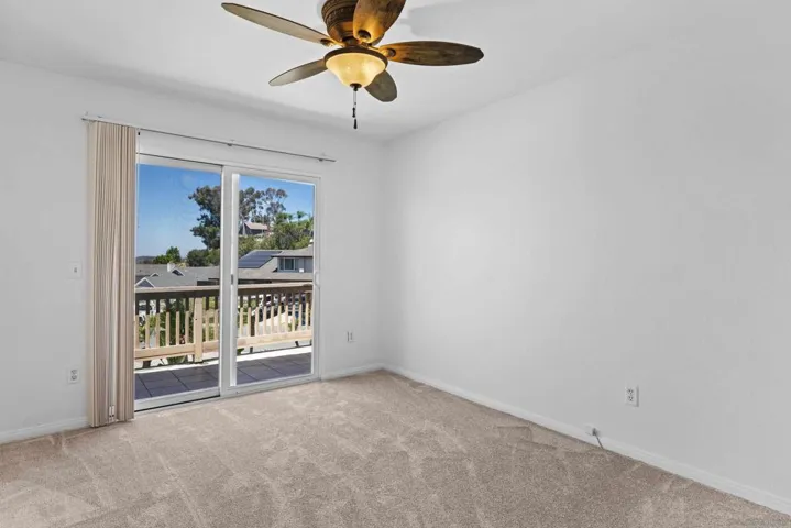 9193 Vista Entrada, Lakeside, California 92040