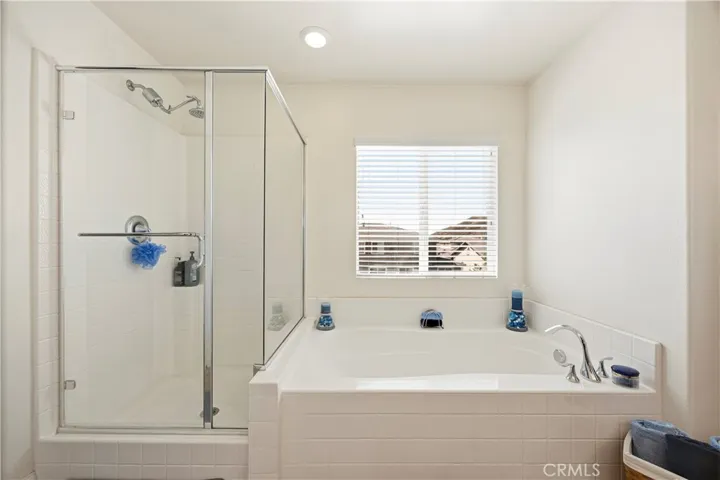 27073 N Bay Lane, Menifee, California 92585