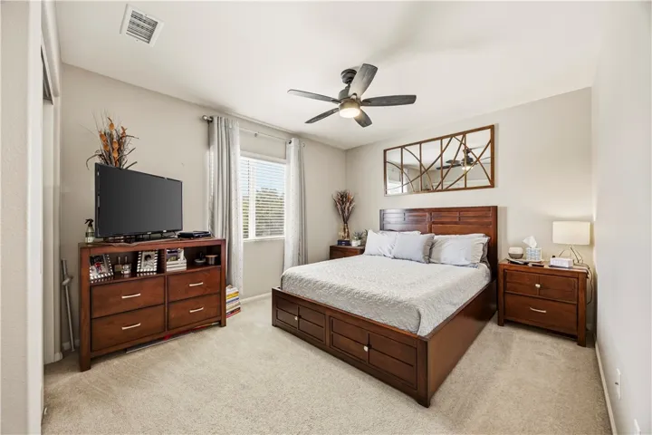 27073 N Bay Lane, Menifee, California 92585