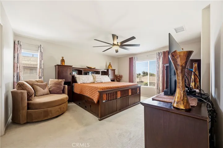 27073 N Bay Lane, Menifee, California 92585