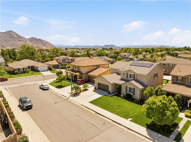 27073 N Bay Lane, Menifee, California 92585
