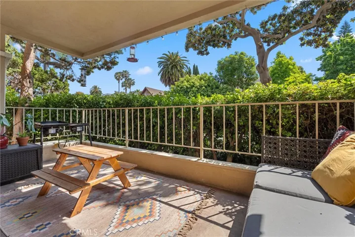 401 W 5th Street 1a, Long Beach, California 90802