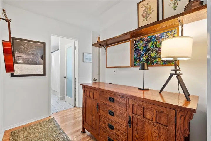 401 W 5th Street 1a, Long Beach, California 90802