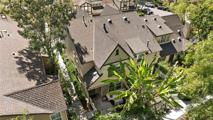 90 Three Vines Court, Ladera Ranch, California 92694