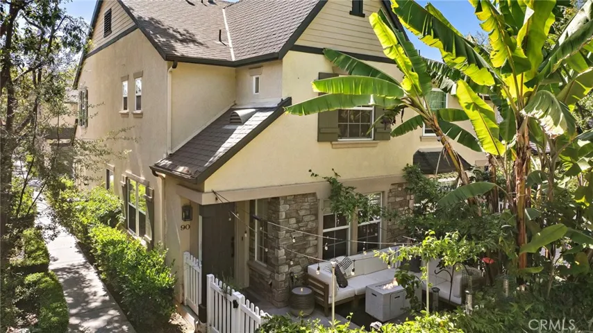 90 Three Vines Court, Ladera Ranch, California 92694