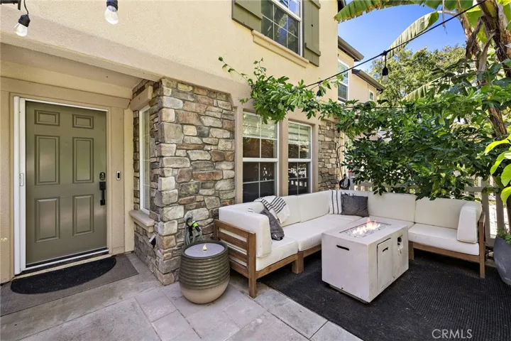 90 Three Vines Court, Ladera Ranch, California 92694