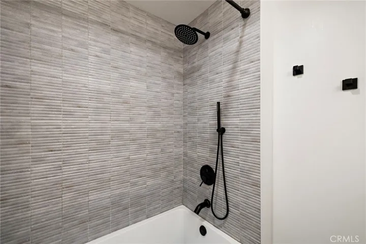 90 Three Vines Court, Ladera Ranch, California 92694