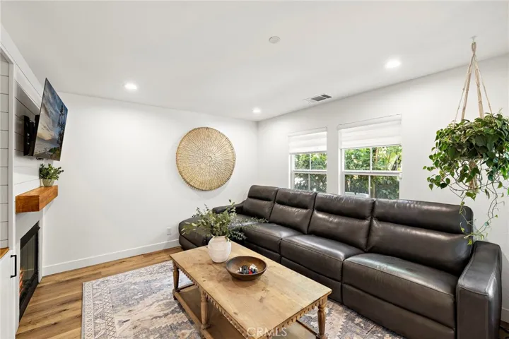 90 Three Vines Court, Ladera Ranch, California 92694