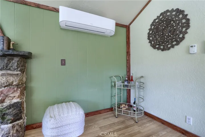 Ductless Heating/AC