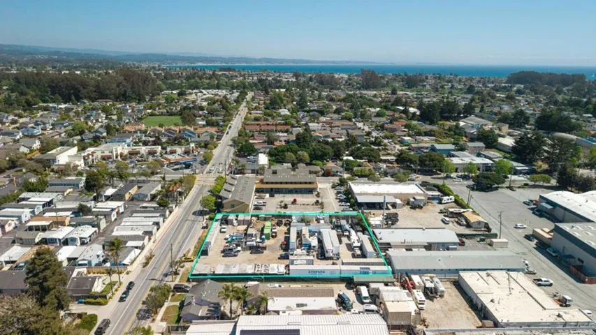 1600 Brommer Street, Santa Cruz, California 95062