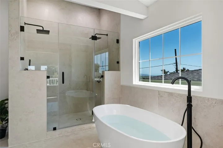 28812 Shady Pl., Laguna Beach, California 92651