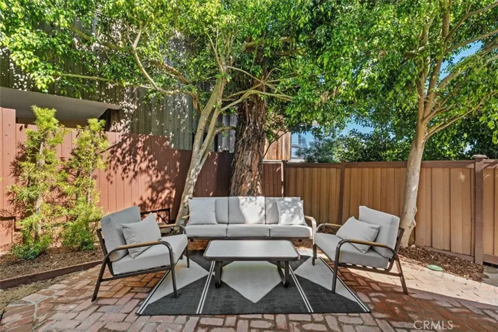 28812 Shady Pl., Laguna Beach, California 92651
