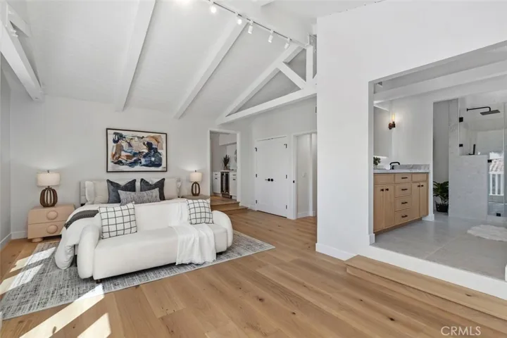 28812 Shady Pl., Laguna Beach, California 92651