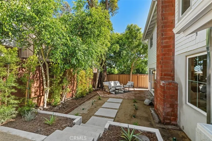 28812 Shady Pl., Laguna Beach, California 92651