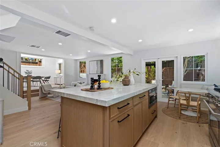 28812 Shady Pl., Laguna Beach, California 92651