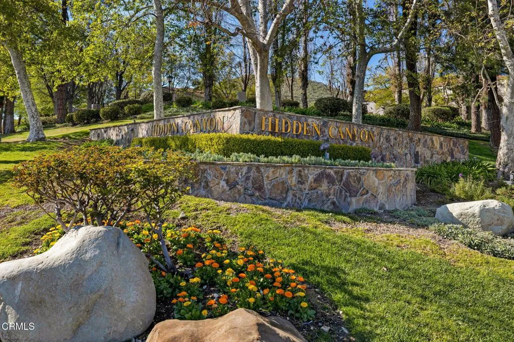 51-web-or-mls-UpmarketMedia_HiddenCanyon