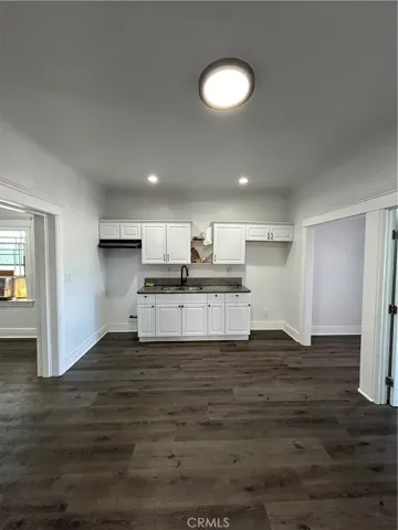Photos taken before tenant moved in