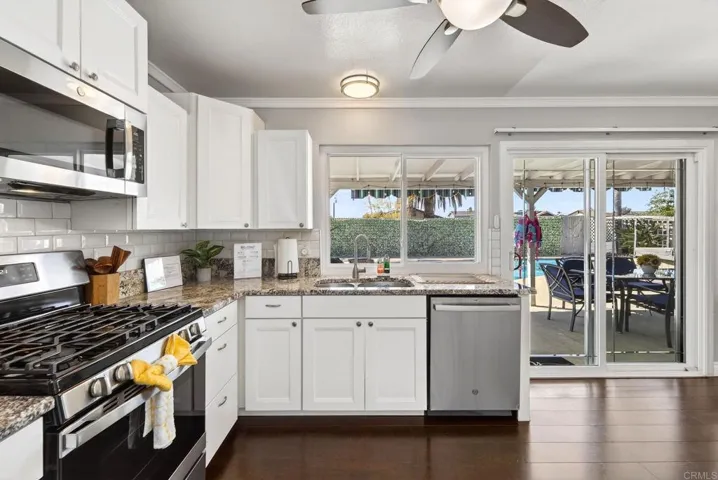 11168 Acaso Way, San Diego, California 92126