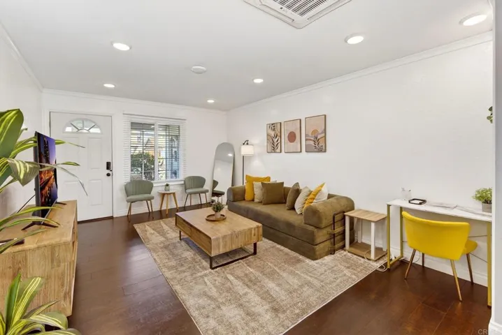 11168 Acaso Way, San Diego, California 92126
