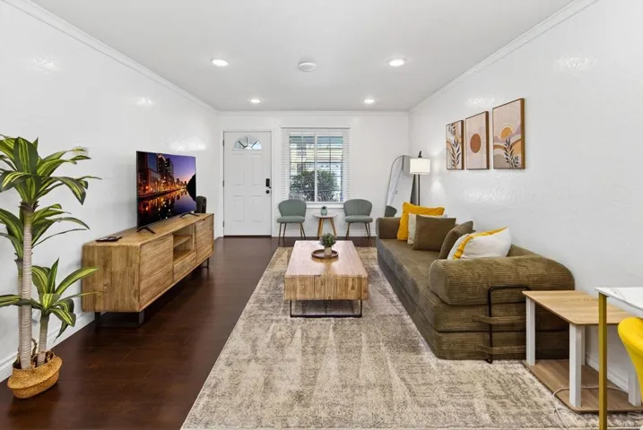 11168 Acaso Way, San Diego, California 92126