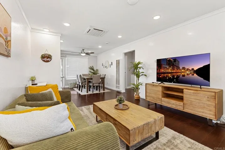 11168 Acaso Way, San Diego, California 92126