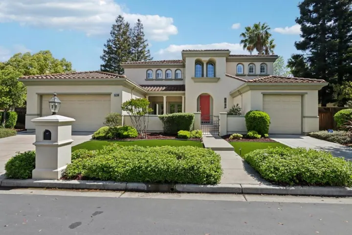 5867 Gleneagles Circle, San Jose, California 95138