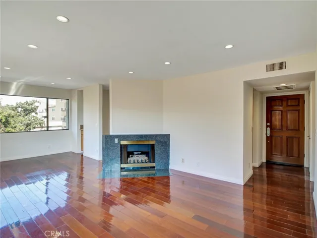 1134 Campbell 307, Glendale, California 91207