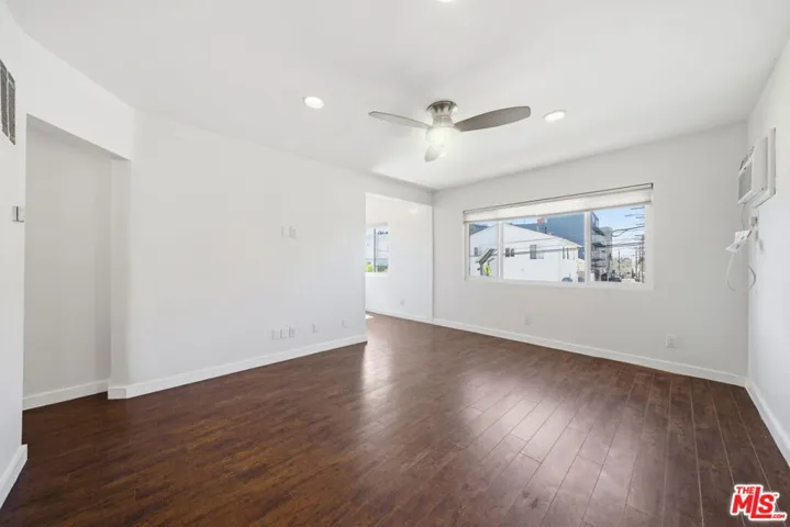 510 Pacific Avenue 4, Venice, California 90291