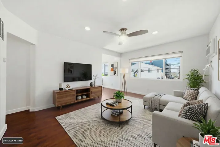 510 Pacific Avenue 4, Venice, California 90291