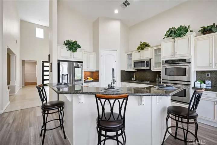 Breakfast Bar Seating
