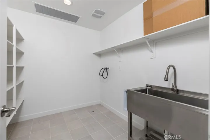 30560 Olive Berry Place, Murrieta, California 92563
