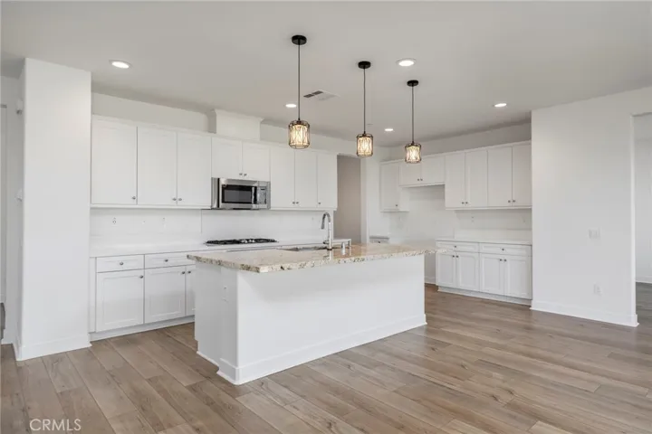 30560 Olive Berry Place, Murrieta, California 92563