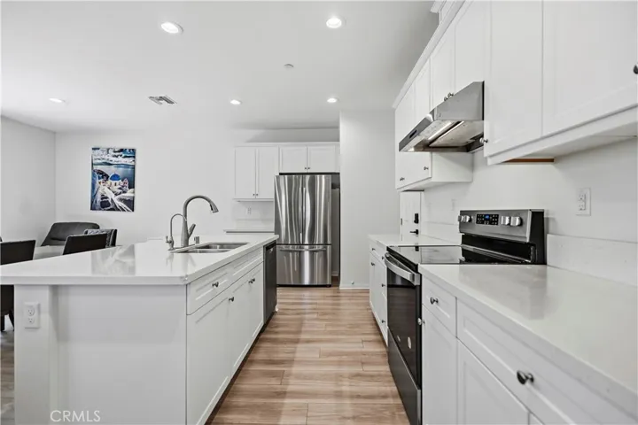16032 Tanzinite, Chino, California 91708