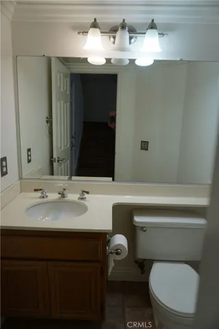1710 Maxwell, Corona, California 92881