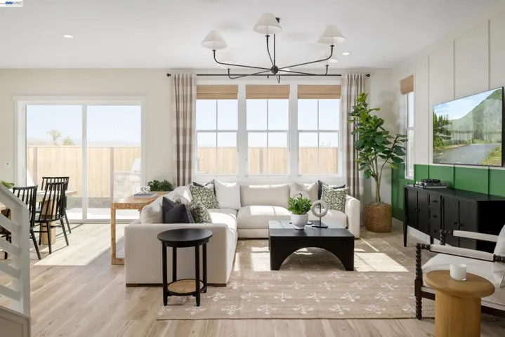 3815 Hereford Road, Dublin, California 94568