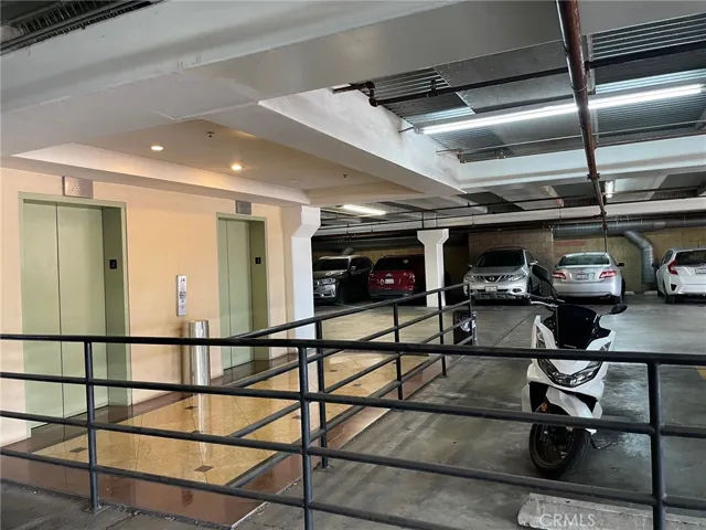 2 floor parking