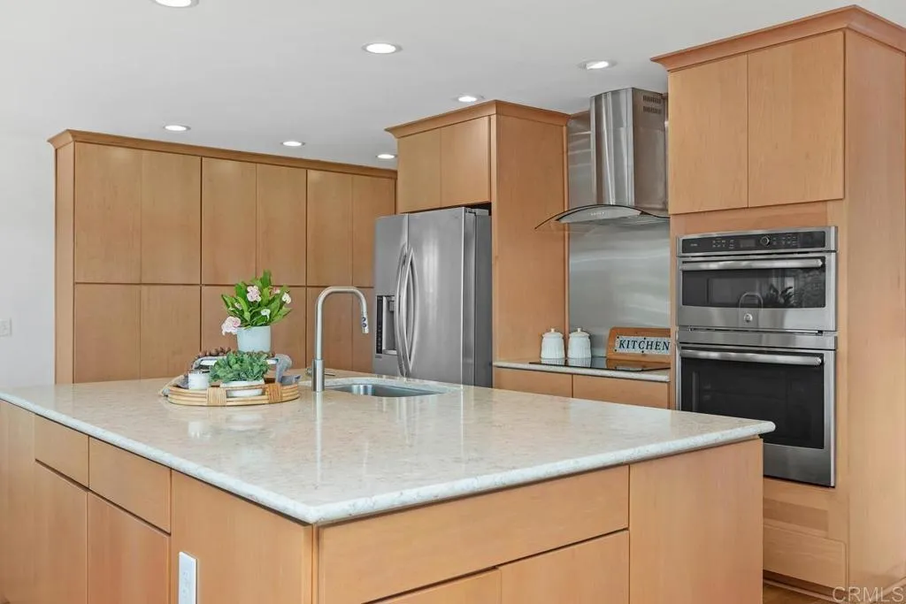 Kitchen Island