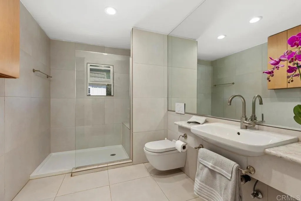 Primary Bath/Spa