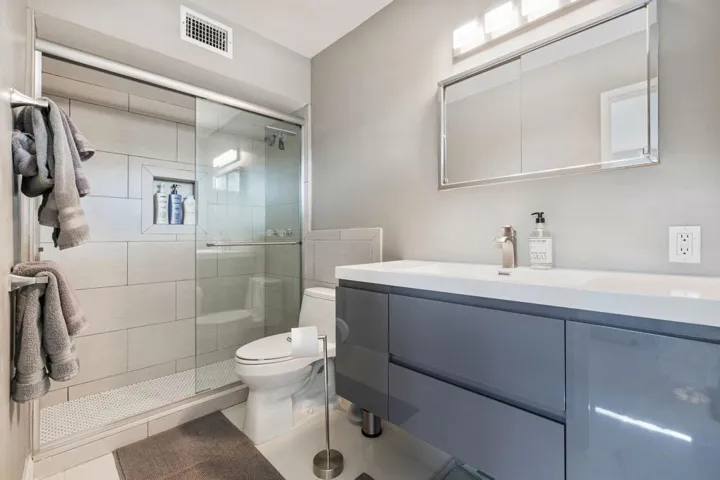 24-web-or-mls-8M4A5764