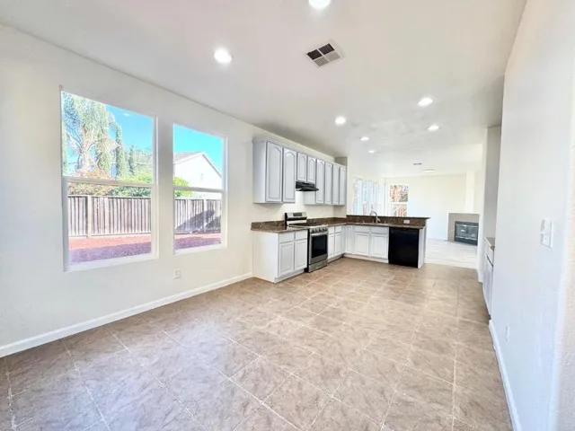 544 Rockingham Court, Tracy, California 95376