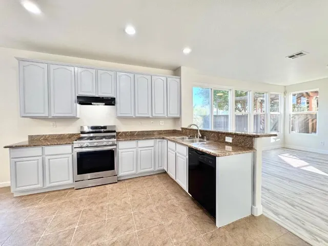 544 Rockingham Court, Tracy, California 95376