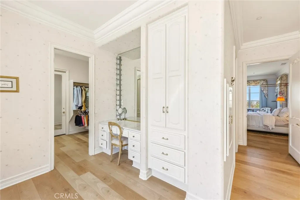 Another view of the primary suite and dressing area!