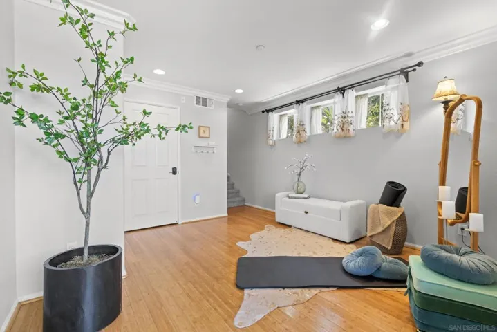 1015 Iron Wheel St, Santee, California 92071