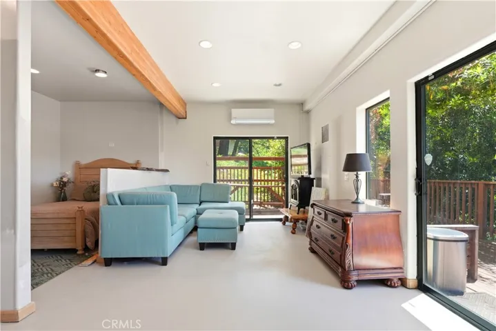 GUEST HOUSE
