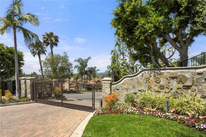 334 S Whitestone, Anaheim Hills, California 92807