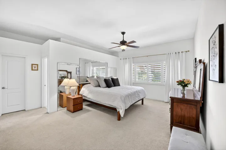 37-colonial-drive-005